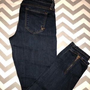Bebe Cropped jean